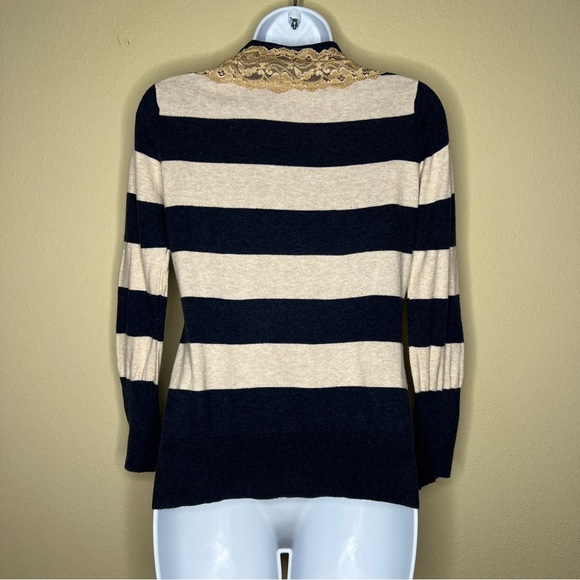 ANTHROPOLOGIE / CHARLOTTE Navy & Oatmeal Stripe Cardigan with Lace Trim - Sz M - Picture 5 of 9